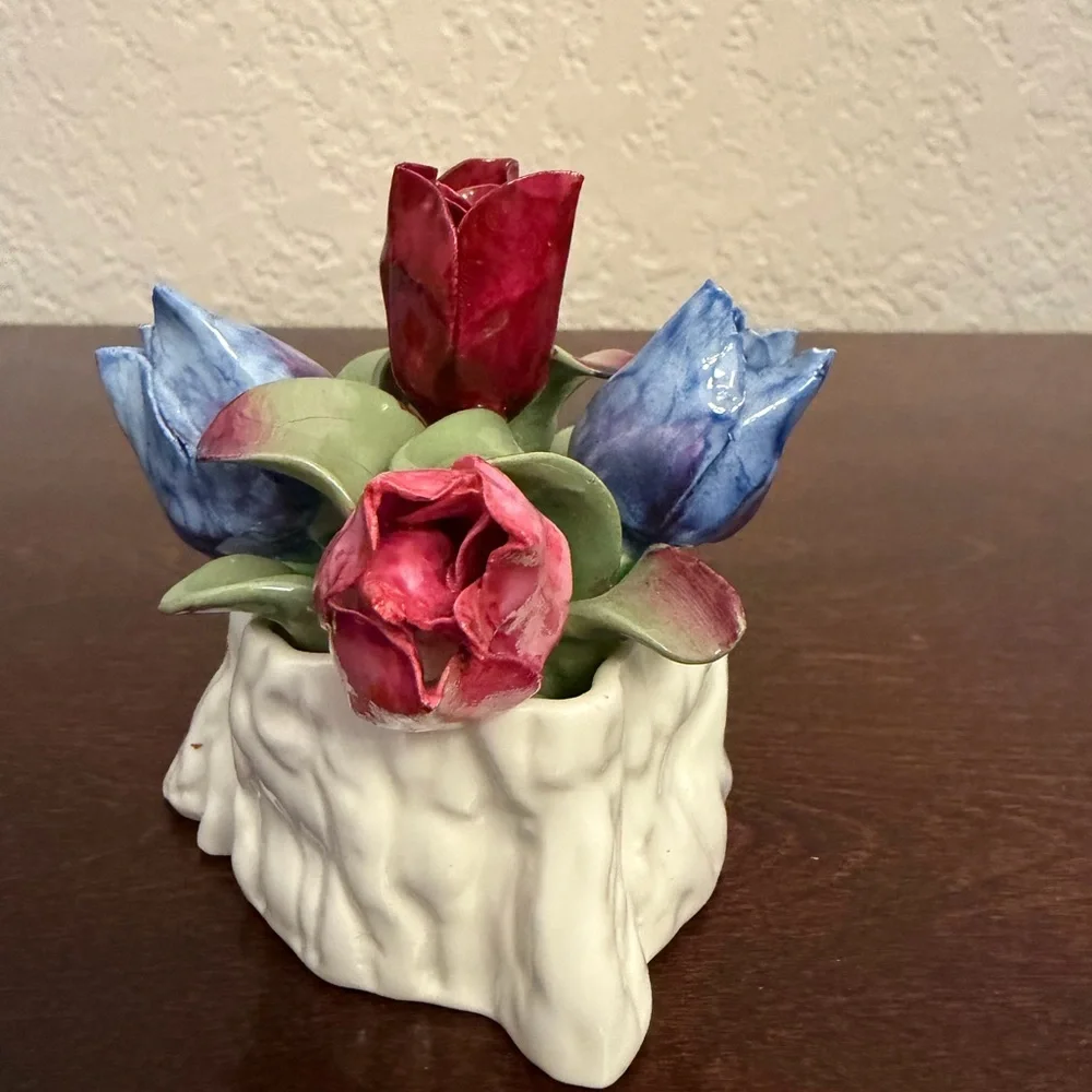Vintage Aynsley England “May Tulip” Hand Molded Painted Bone China Figurine #876